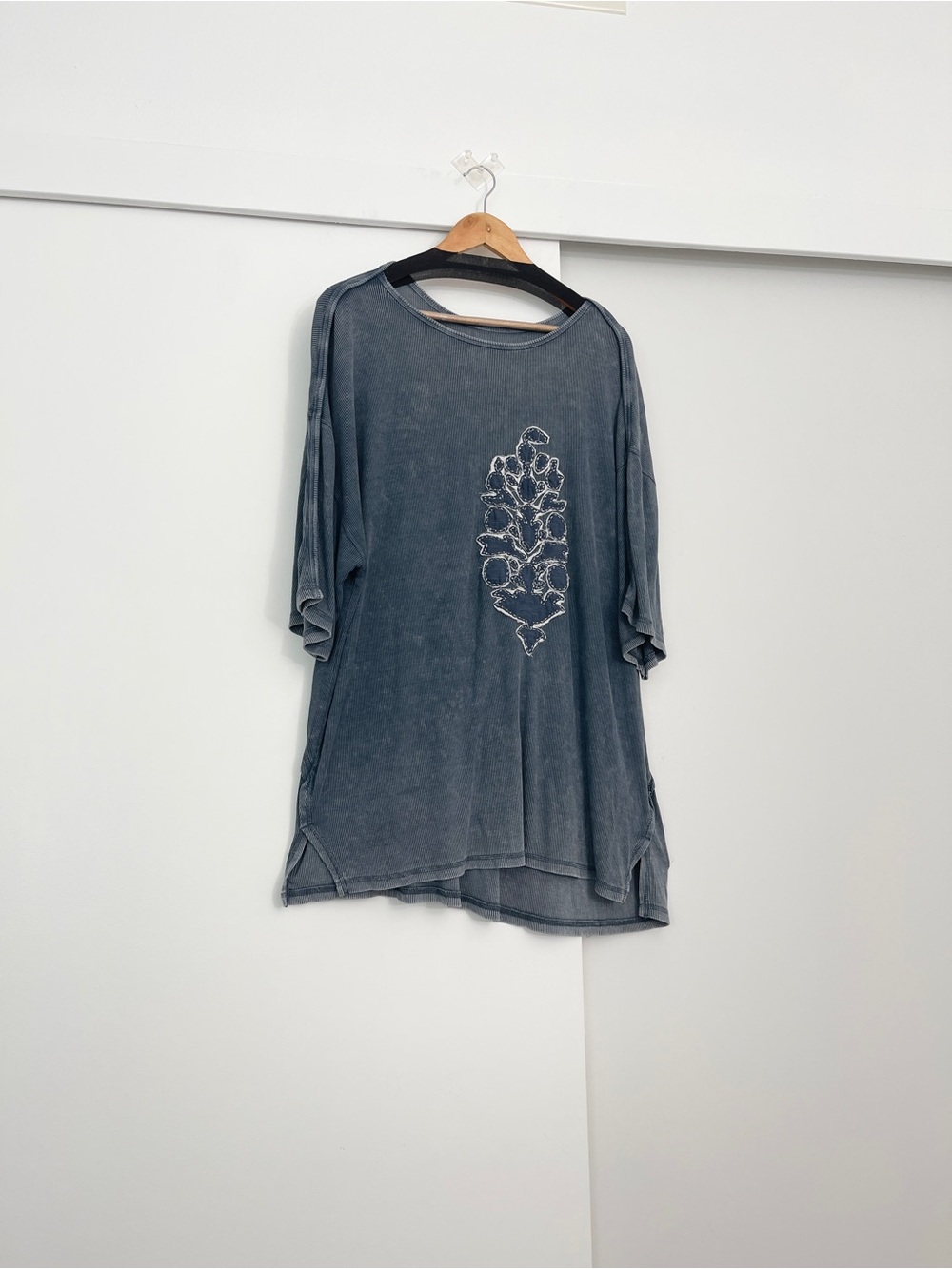 NWOT Free People Movement Harmony Tee Oversized Embroidered Logo Size Large